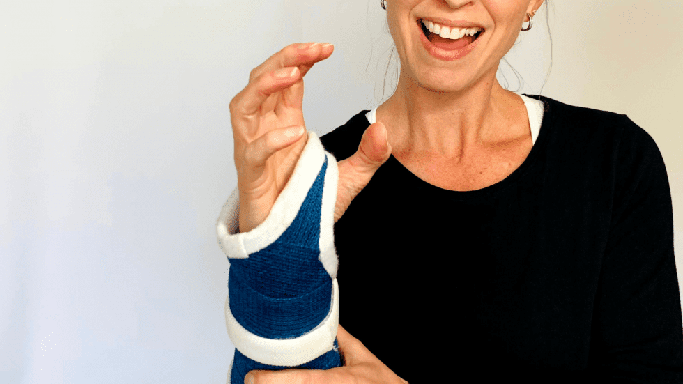 Curled Fingers After a Broken Wrist Virtual Hand Care